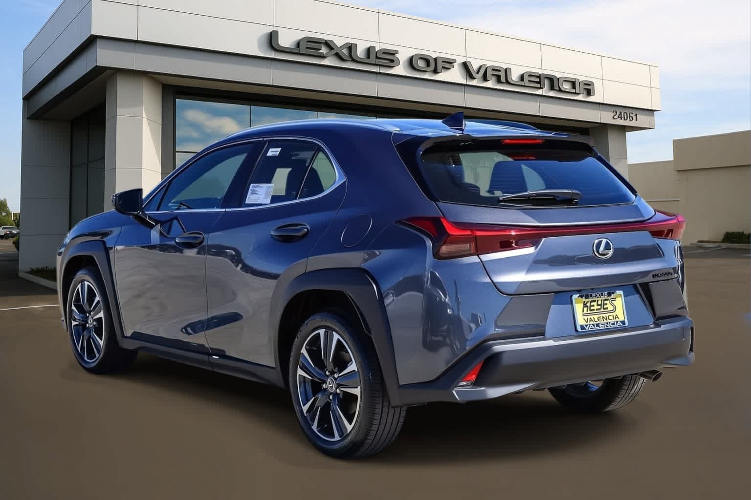 New 2026 Lexus UX 300h FWD image 2