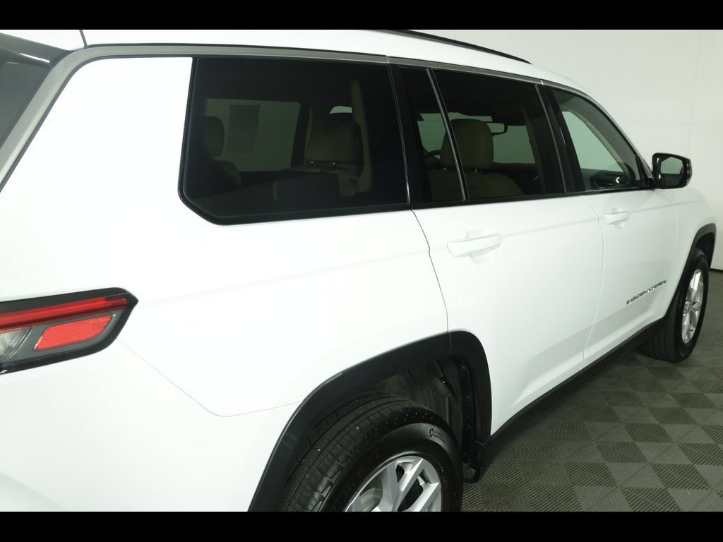 Used 2021 Jeep Grand Cherokee L Limited AWD/4WD image 18