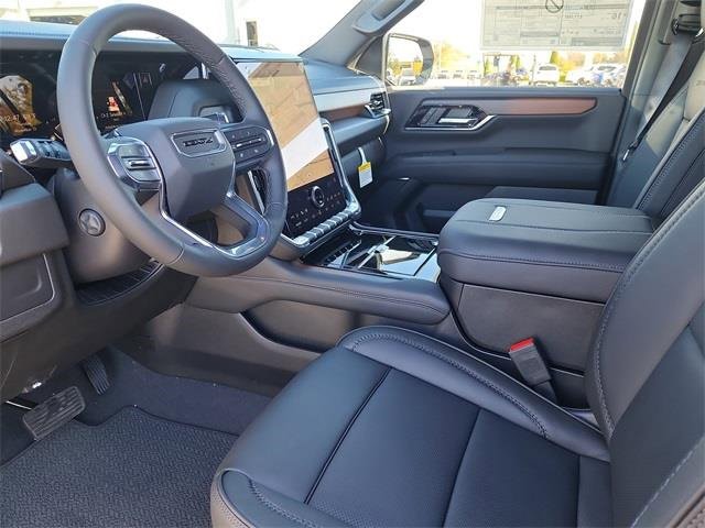 New 2026 GMC Yukon XL Denali w/ Sun & Power Step Package image 13