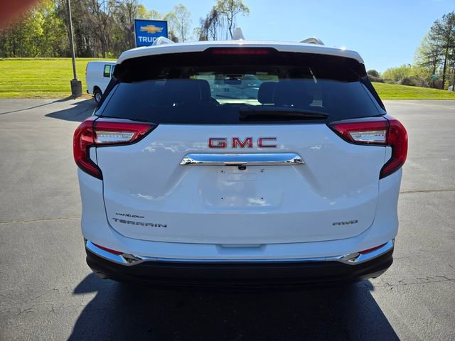 Used 2024 GMC Terrain SLT image 6