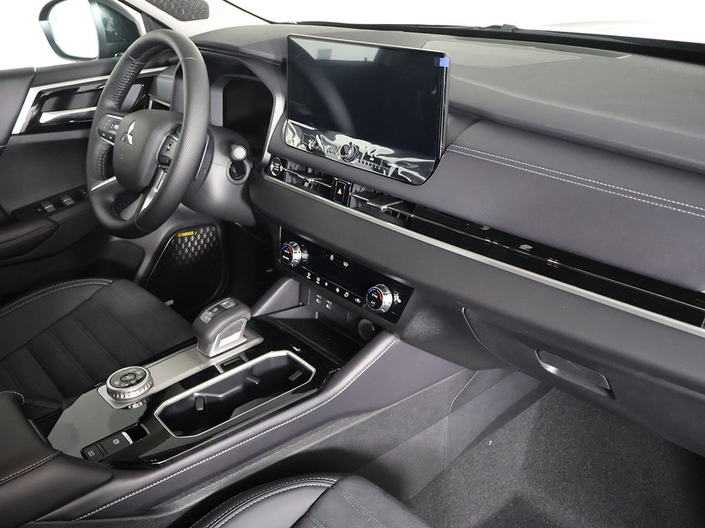 New 2026 Mitsubishi Outlander SE AWD/4WD image 29