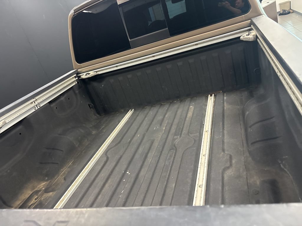 Used 2020 Nissan Titan PRO-4X w/ Pro-4x Convenience Package AWD/4WD image 5