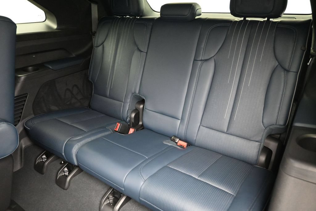 Used 2026 Cadillac Escalade IQ Sport 2 AWD/4WD image 27