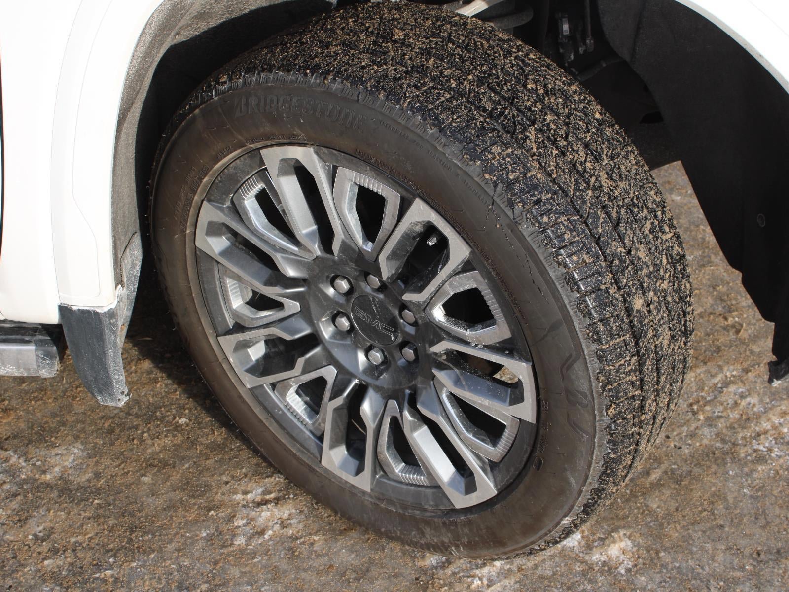 Used 2024 GMC Sierra 1500 Denali Ultimate AWD/4WD image 17