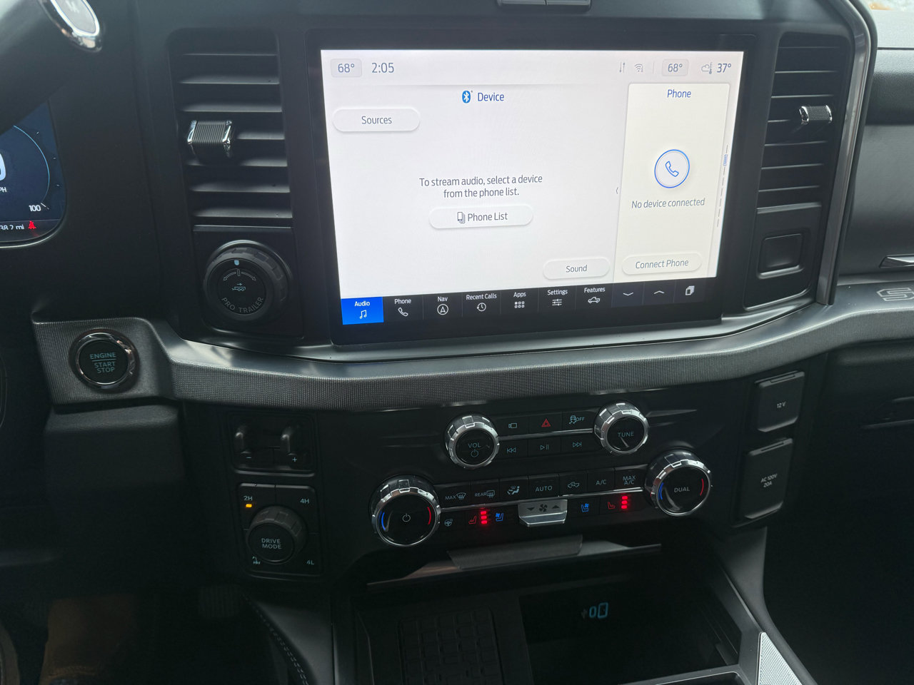 Used 2025 Ford F250 Platinum image 23