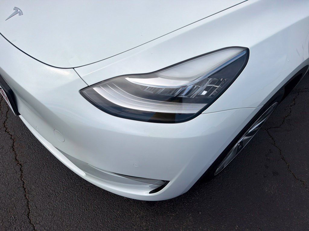 Used 2021 Tesla Model Y Long Range AWD/4WD image 13