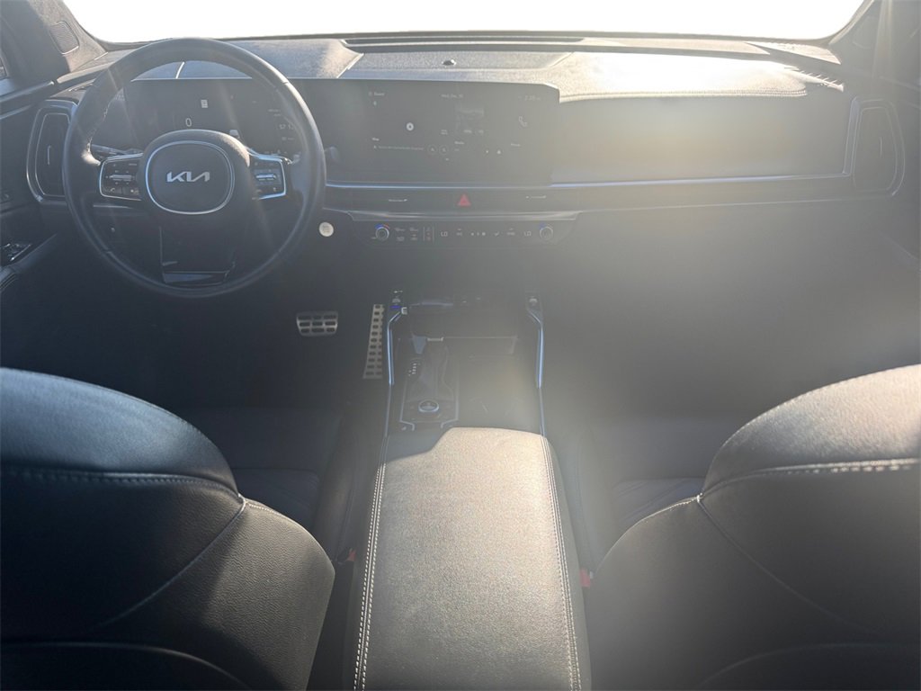 Used 2025 Kia Sorento SX Prestige image 10