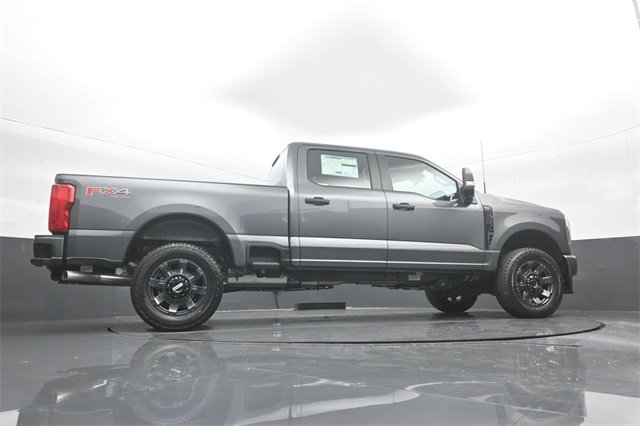 New 2026 Ford F350 XL image 32
