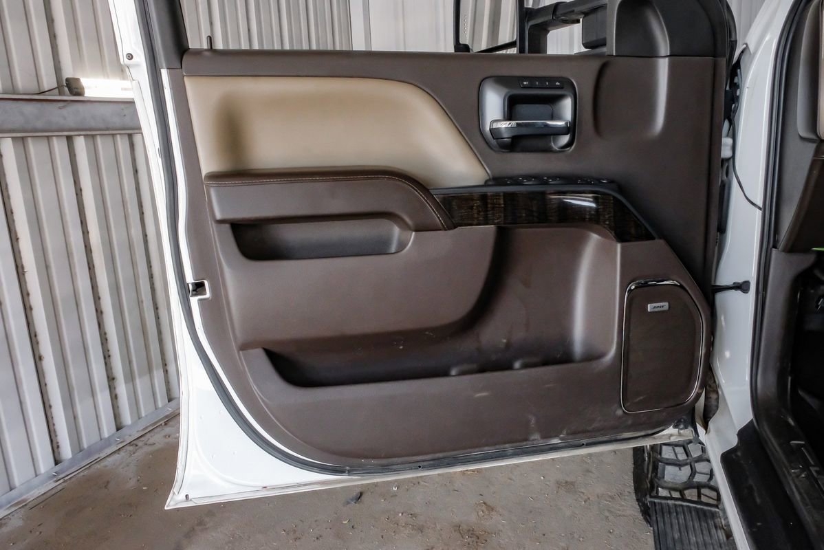 Used 2015 GMC Sierra 2500 Denali w/ Duramax Plus Package AWD/4WD image 42