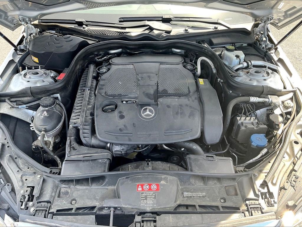 Used 2016 Mercedes-Benz E 350 4MATIC Wagon image 30
