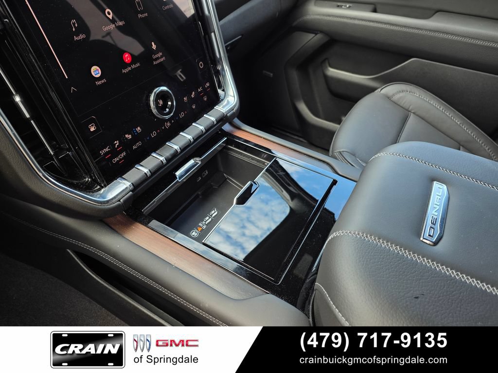 Used 2026 GMC Yukon XL Denali w/ Sun & Power Step Package AWD/4WD image 19