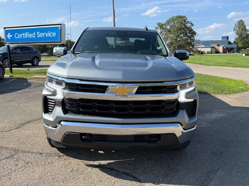 Certified 2023 Chevrolet Silverado 1500 LT AWD/4WD image 9