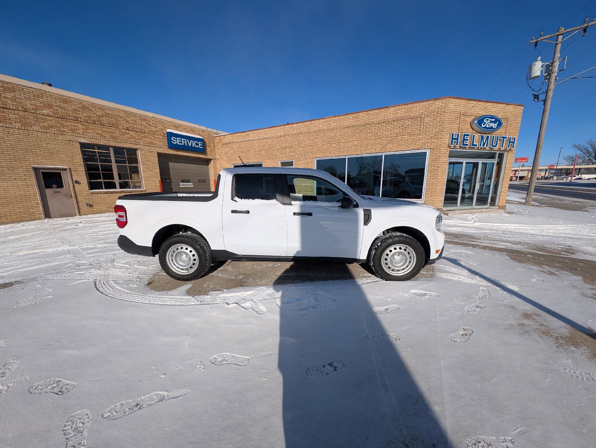 Used 2022 Ford Maverick XL w/ Equipment Group 100A Standard image 5