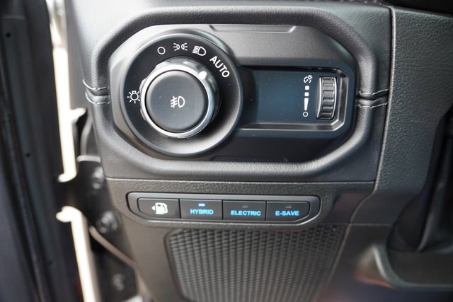 Certified 2025 Jeep Wrangler Unlimited Rubicon 4xe w/ Safety Group image 22