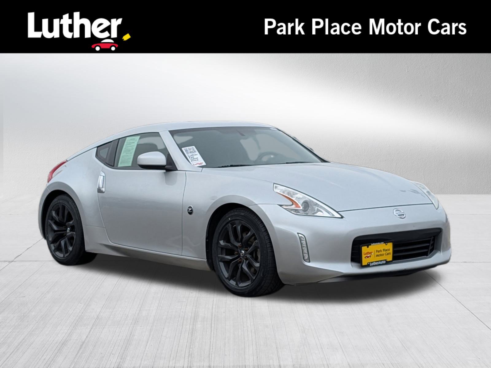 Used 2017 Nissan 370Z Coupe