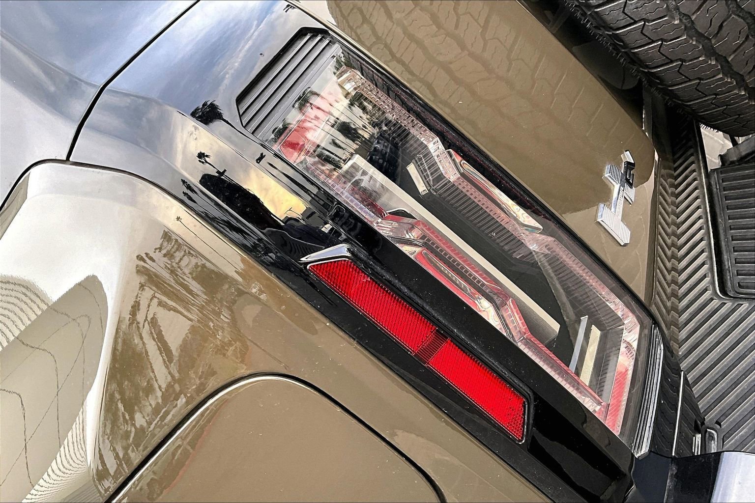 Used 2025 GMC Hummer EV 3X image 29