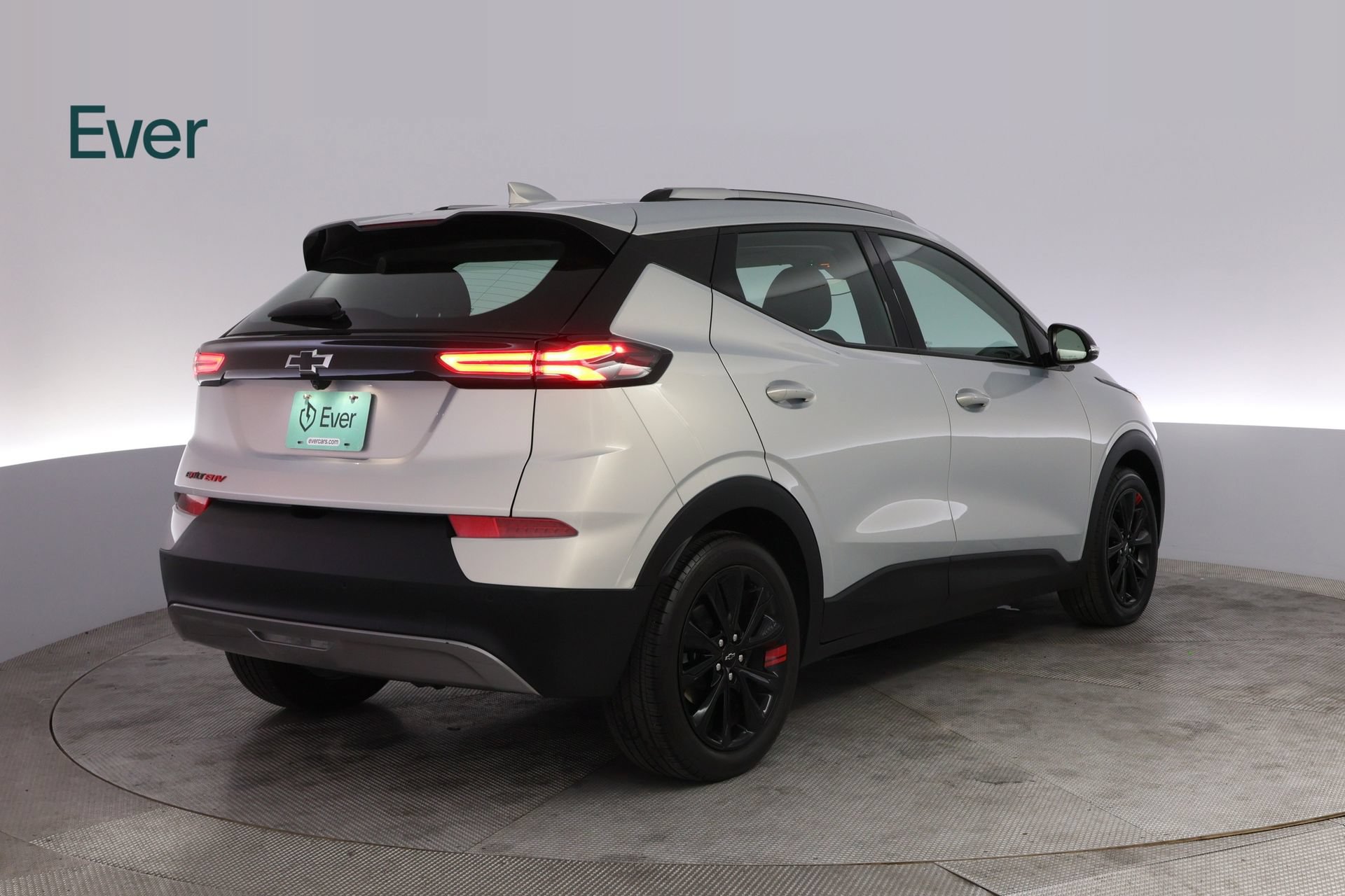 Used 2023 Chevrolet Bolt EUV LT w/ Redline Edition FWD image 3