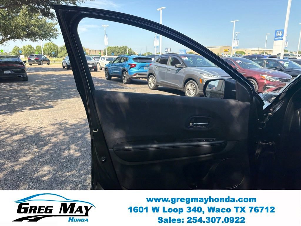 Used 2019 Honda HR-V Sport image 10