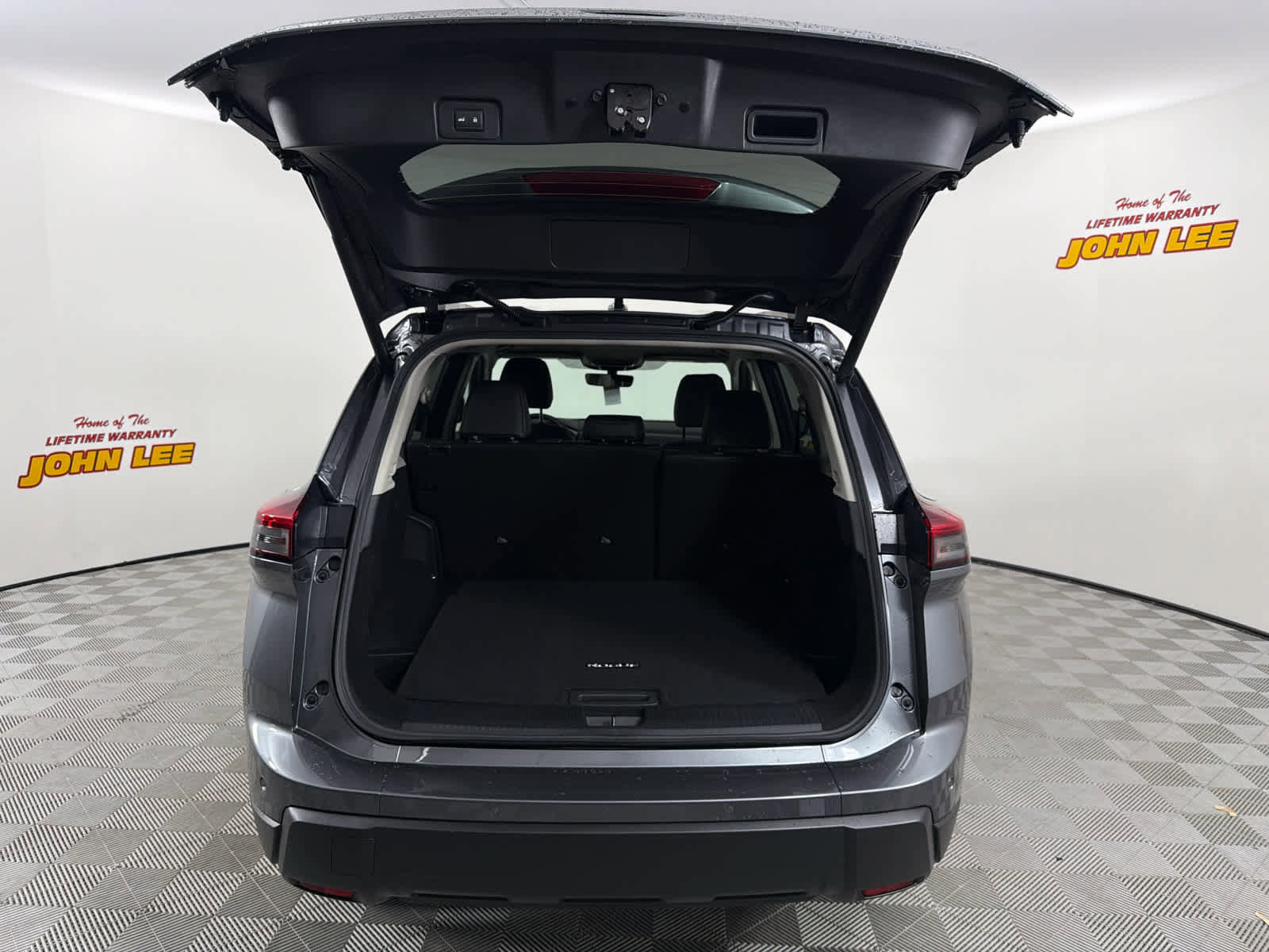 New 2026 Nissan Rogue SV image 5