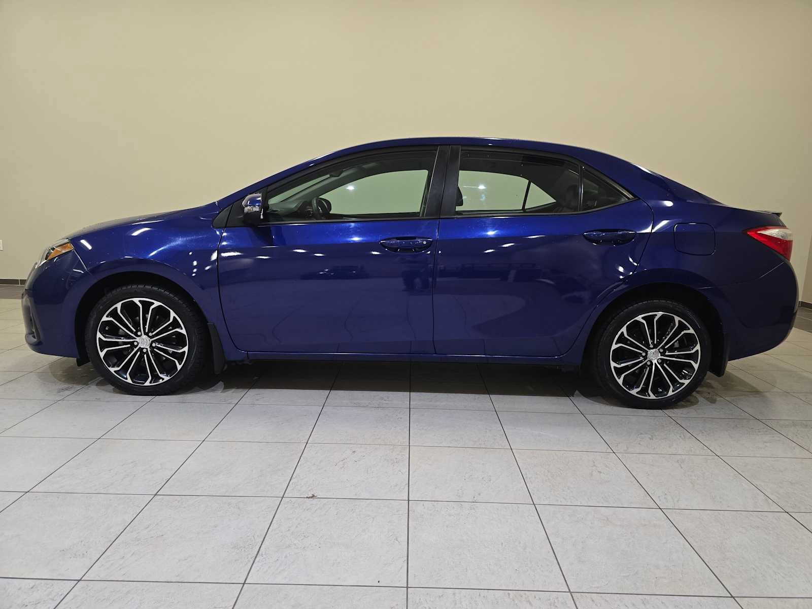 Used 2014 Toyota Corolla S FWD image 3