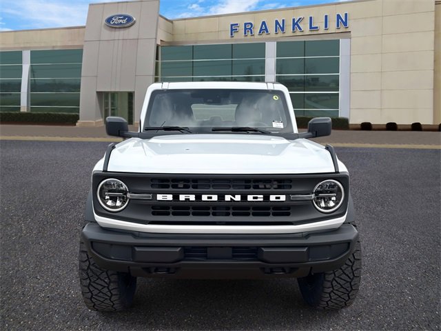 New 2025 Ford Bronco Base image 2