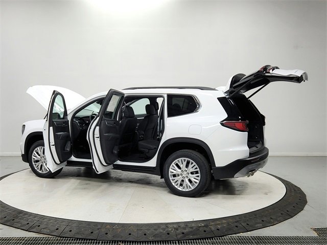 New 2026 GMC Acadia Elevation w/ Elevation Premium Package image 13