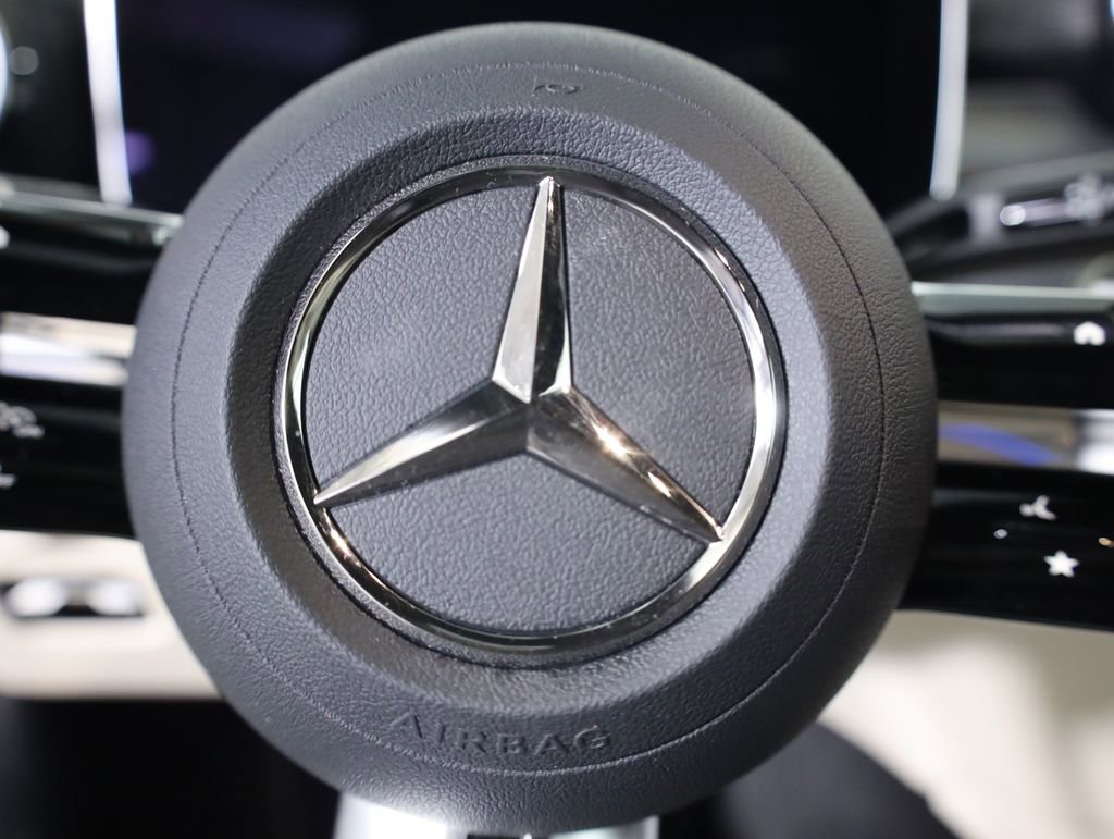 Certified 2025 Mercedes-Benz CLE 450 4MATIC Cabriolet image 29