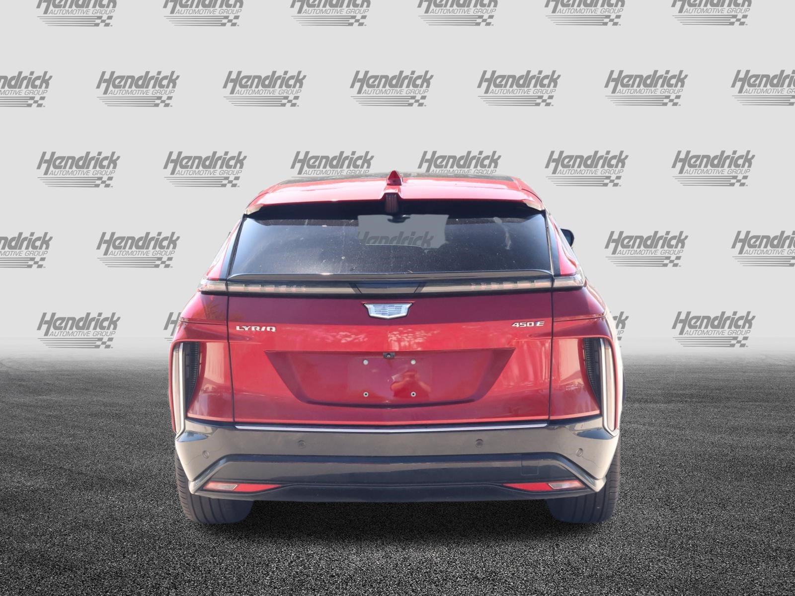 Used 2024 Cadillac Lyriq Luxury RWD image 8