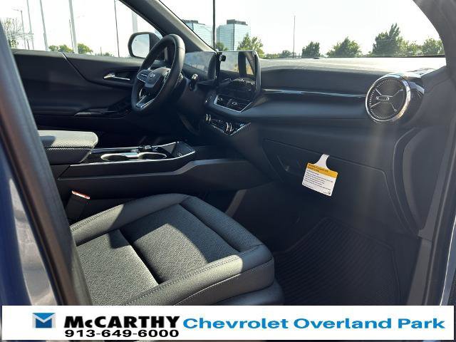 New 2026 Chevrolet Equinox LT w/ Convenience Package II image 25
