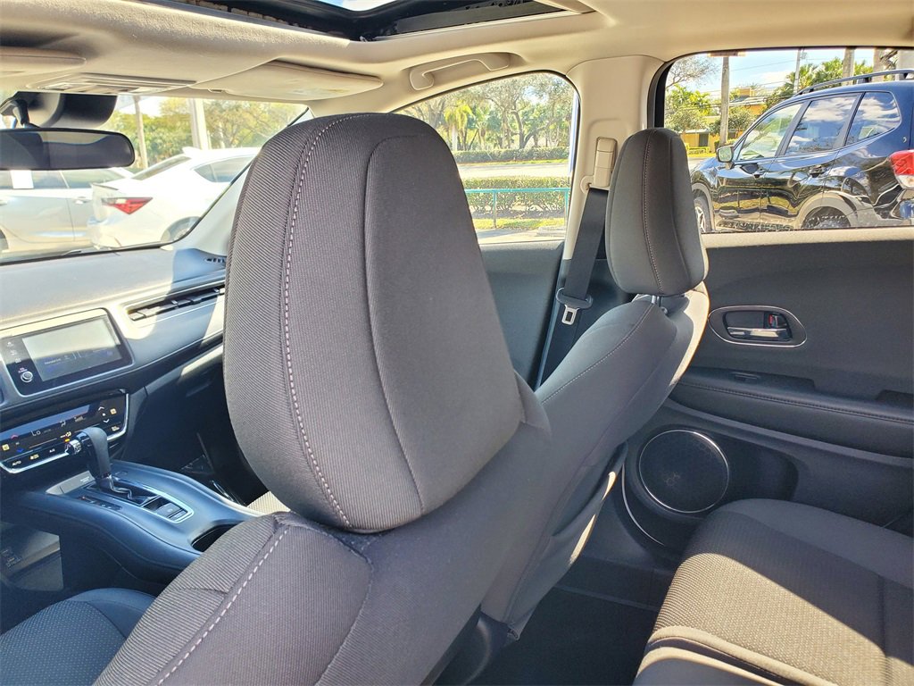 Used 2019 Honda HR-V EX image 10