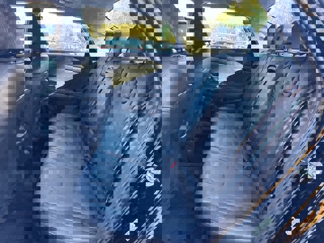 Certified 2023 Hyundai Elantra Limited w/ Preferred Accessory Package image 13