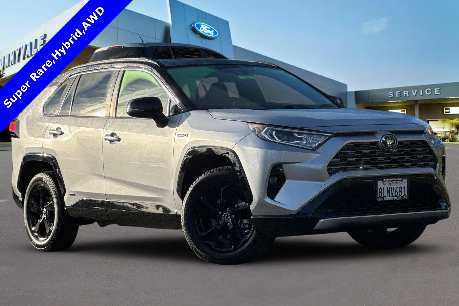 Used 2019 Toyota RAV4 XSE w/ XSE Weather Package image 2
