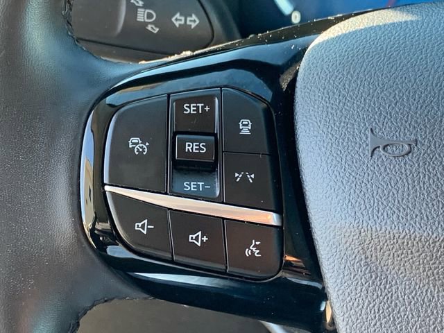 Used 2024 Ford Escape Platinum image 28