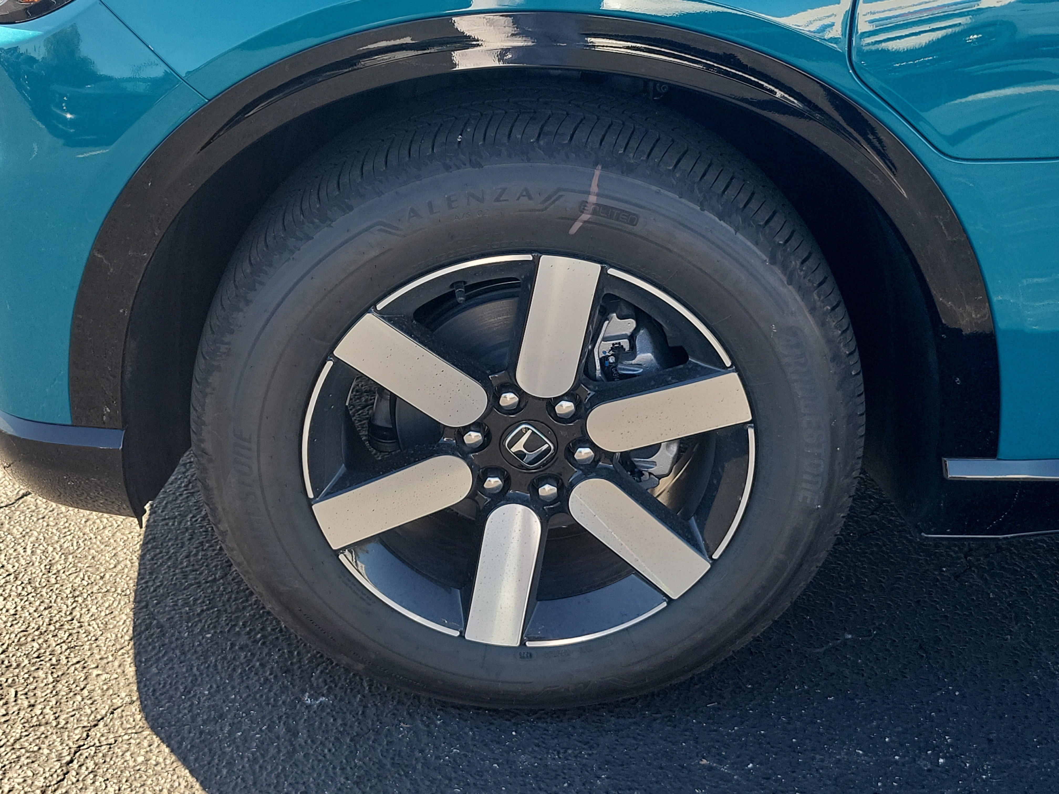 New 2026 Honda Prologue Touring image 3