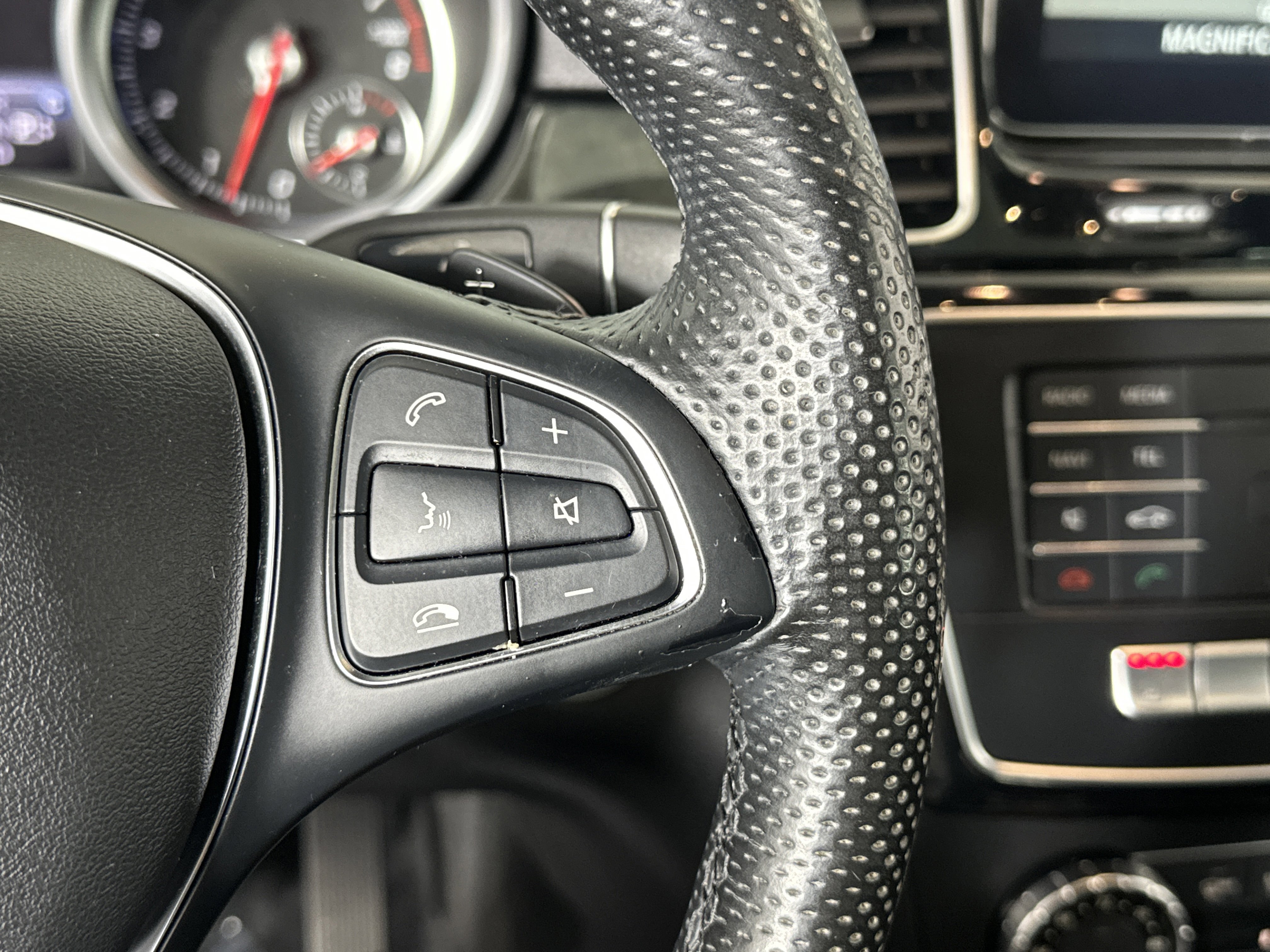 Used 2017 Mercedes-Benz GLE 350 4MATIC image 29