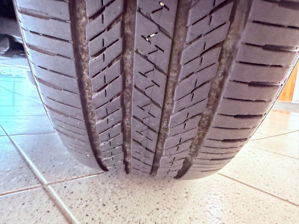 Used 2025 Lexus NX 250 FWD w/ Accessory Package (Z2) image 17