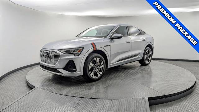 Used 2023 Audi e-tron Premium image 2