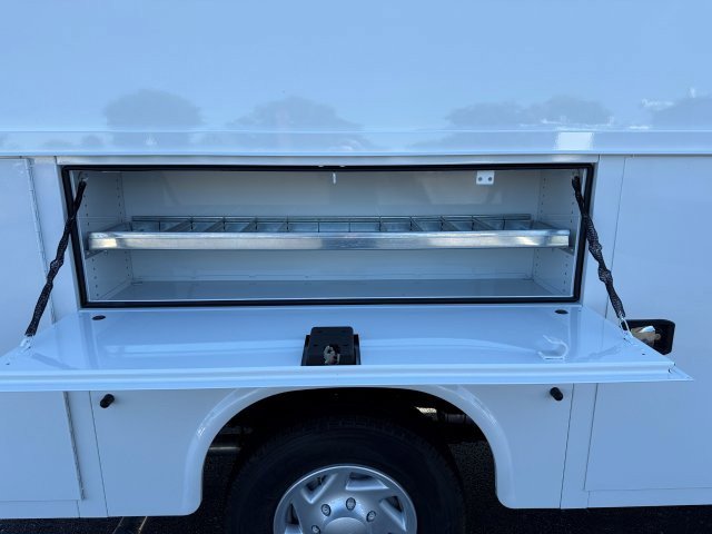 New 2026 Ford E-350 and Econoline 350 Super Duty w/ Power Equipment Group image 11