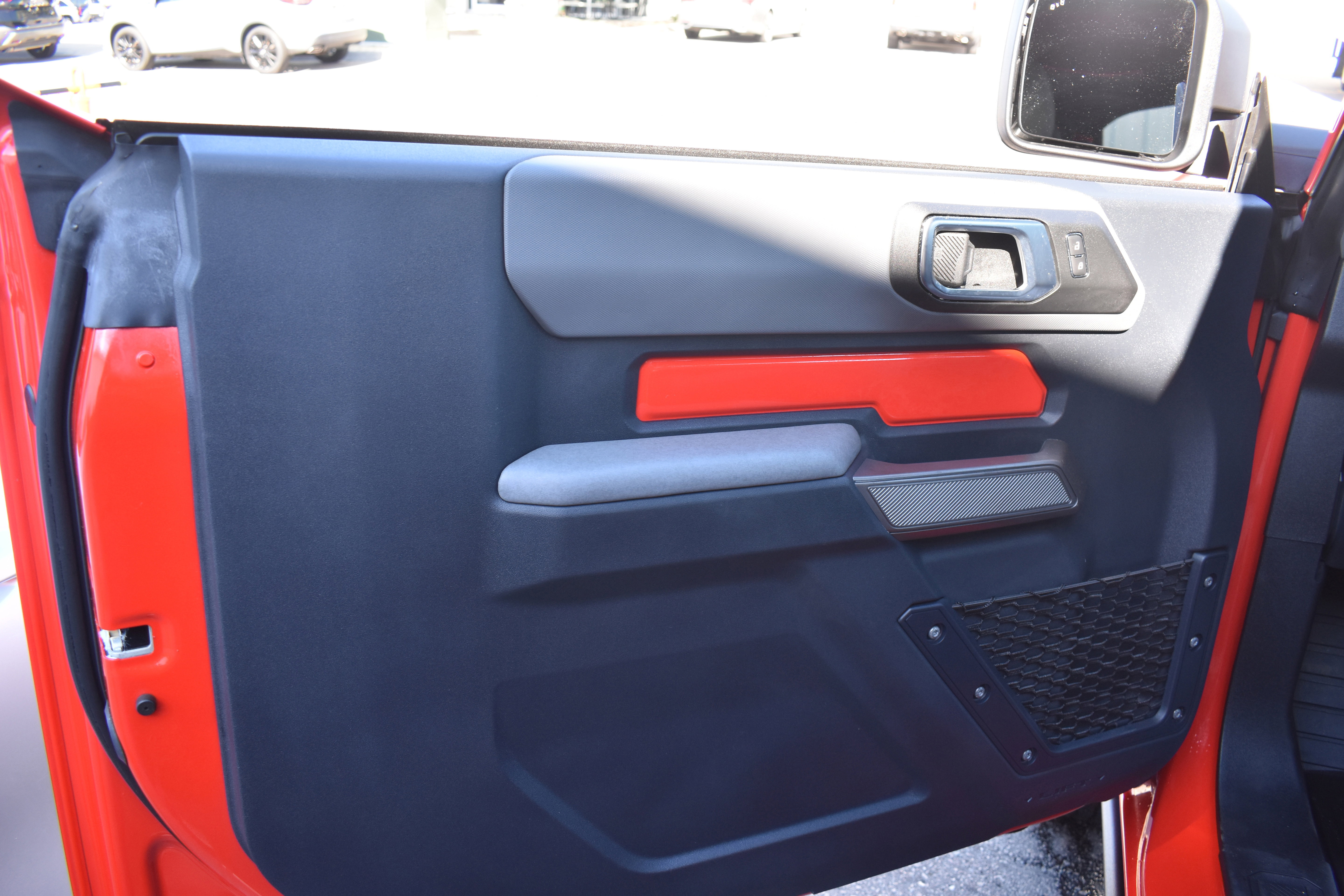 Used 2023 Ford Bronco Black Diamond image 30