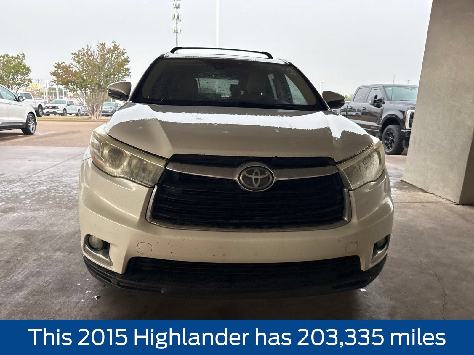 Used 2015 Toyota Highlander Limited Platinum AWD/4WD image 2