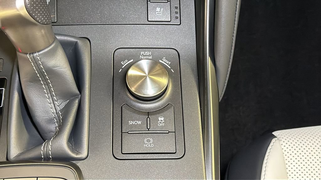 Used 2025 Lexus IS 350 F Sport w/ Navigation Package image 23