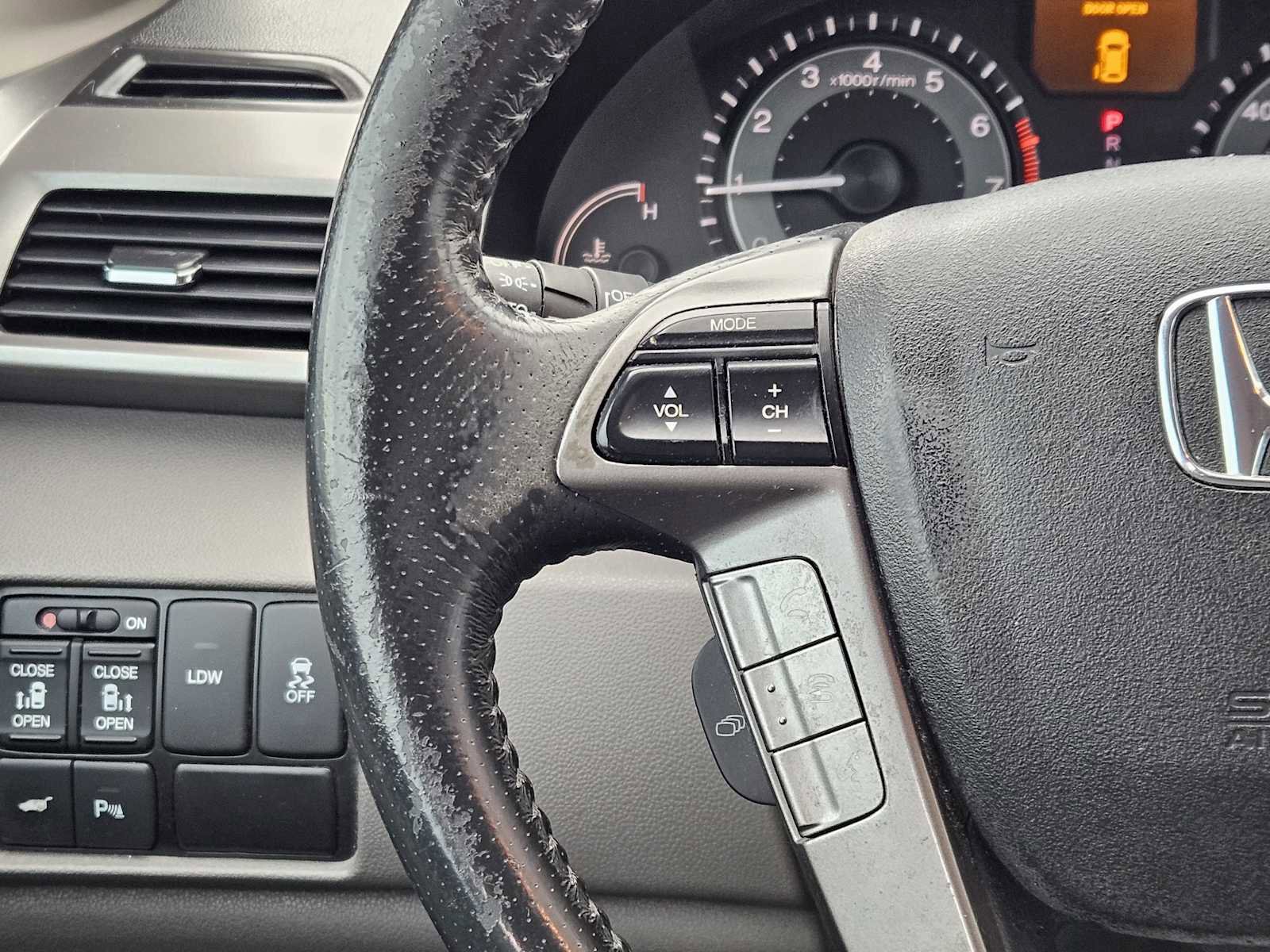 Used 2016 Honda Odyssey Touring image 28