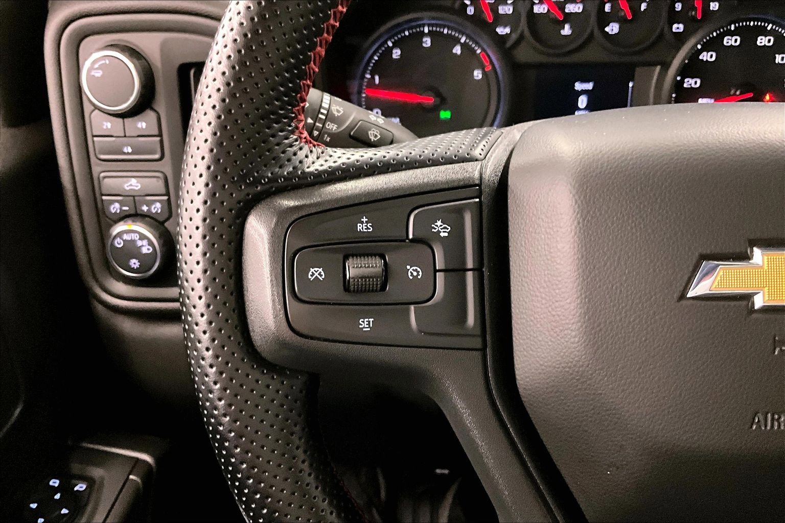 Used 2025 Chevrolet Silverado 3500 W/T AWD/4WD image 22