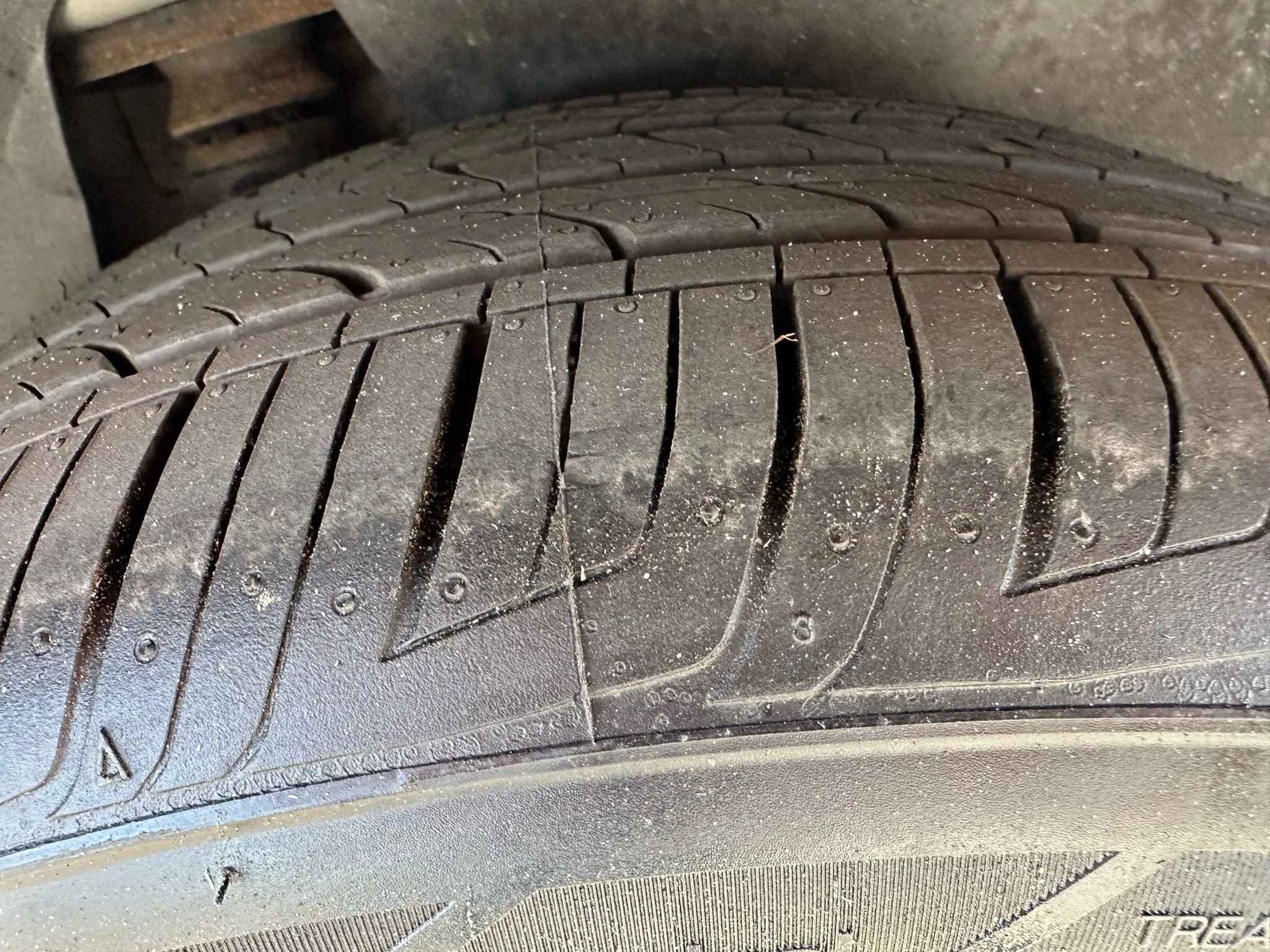 Used 2011 Cadillac CTS Luxury image 20