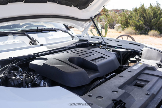 Used 2023 Land Rover Defender 90 X-Dynamic SE image 16