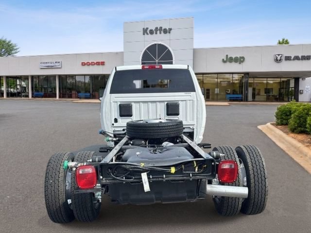 New 2026 RAM 5500 Tradesman AWD/4WD image 4
