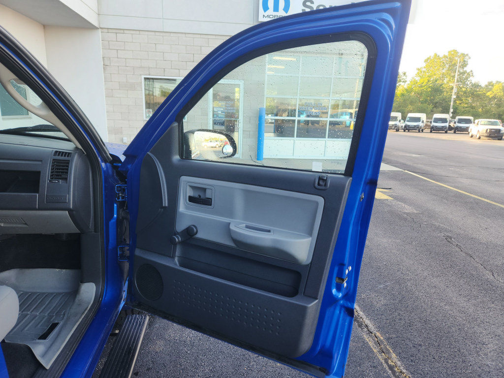 Used 2008 Dodge Dakota ST AWD/4WD image 27