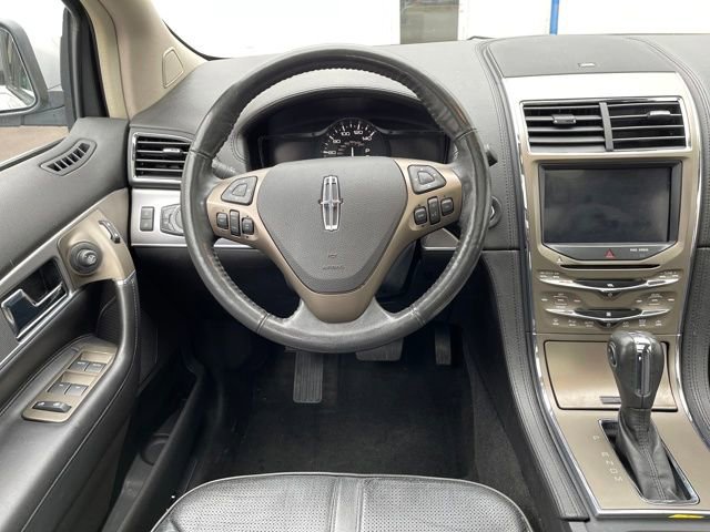 Used 2011 Lincoln MKX AWD w/ 102A Rapid Spec Order Code image 13