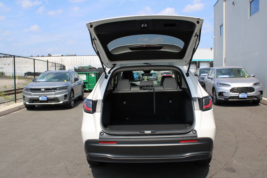 New 2026 Honda HR-V LX image 14