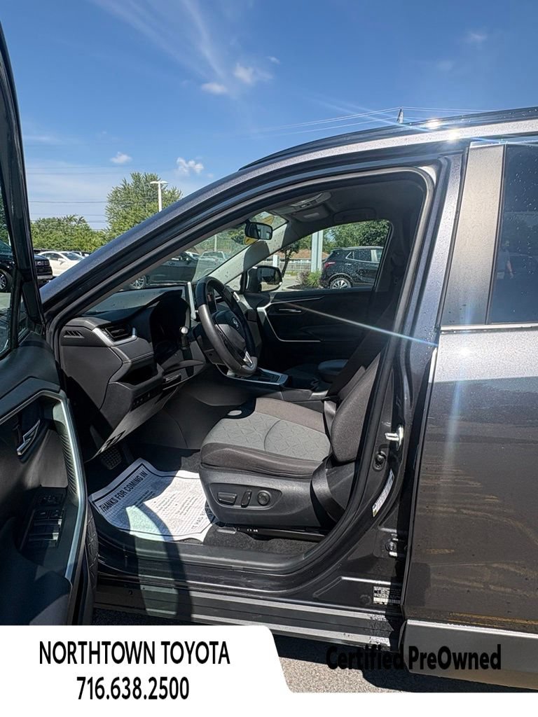 Used 2024 Toyota RAV4 XLE w/ Weather Package AWD/4WD image 19
